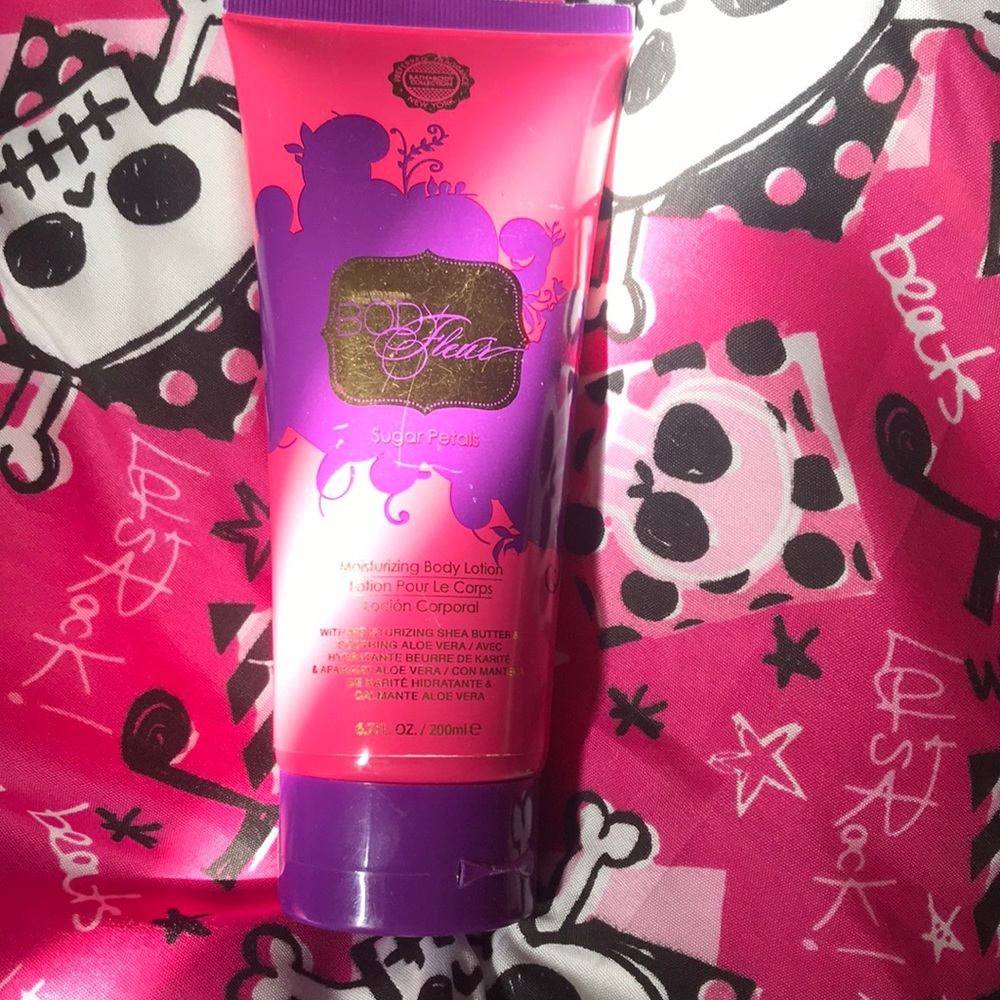 Sugar Petals Lotion